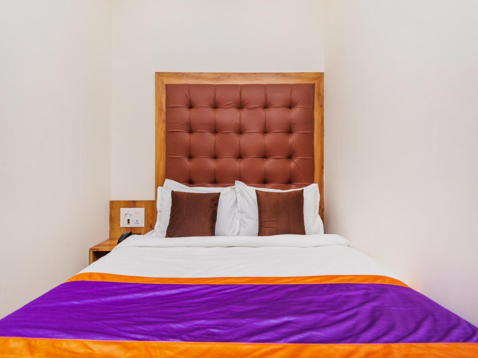 Hotel Era Bombay Extérieur photo