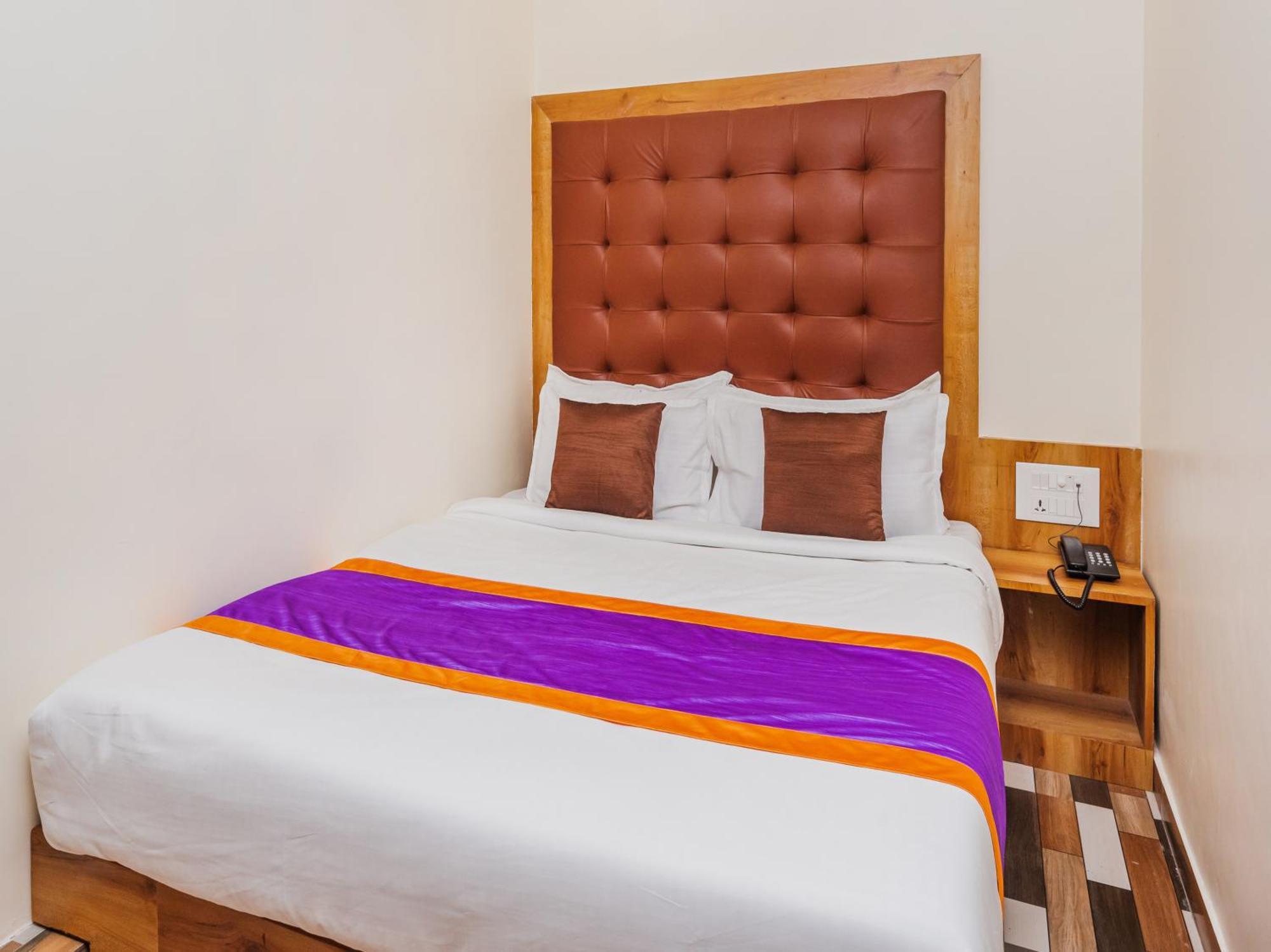 Hotel Era Bombay Extérieur photo